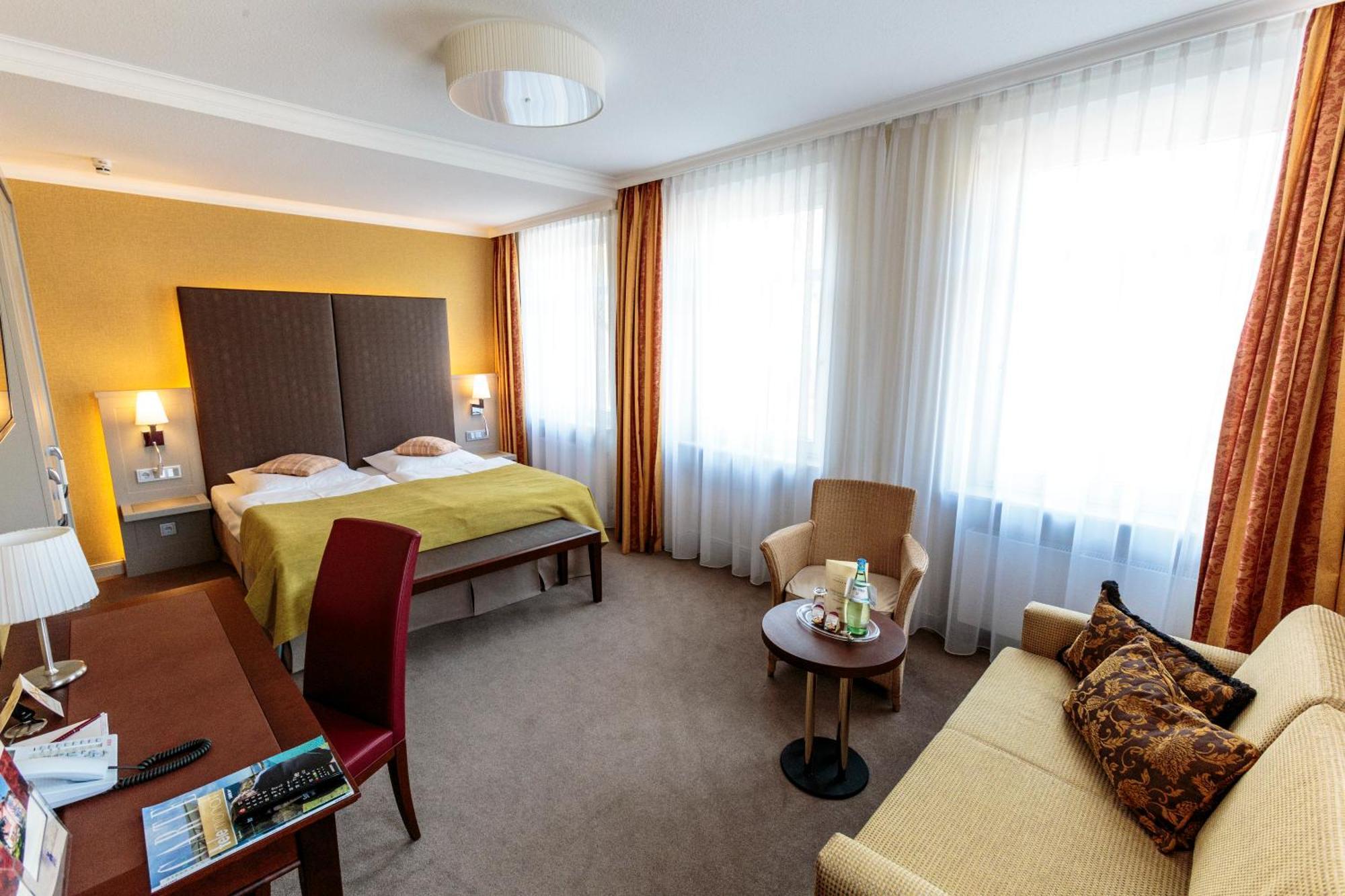 Parkhotel Gueldene Berge Weißenfels 외부 사진