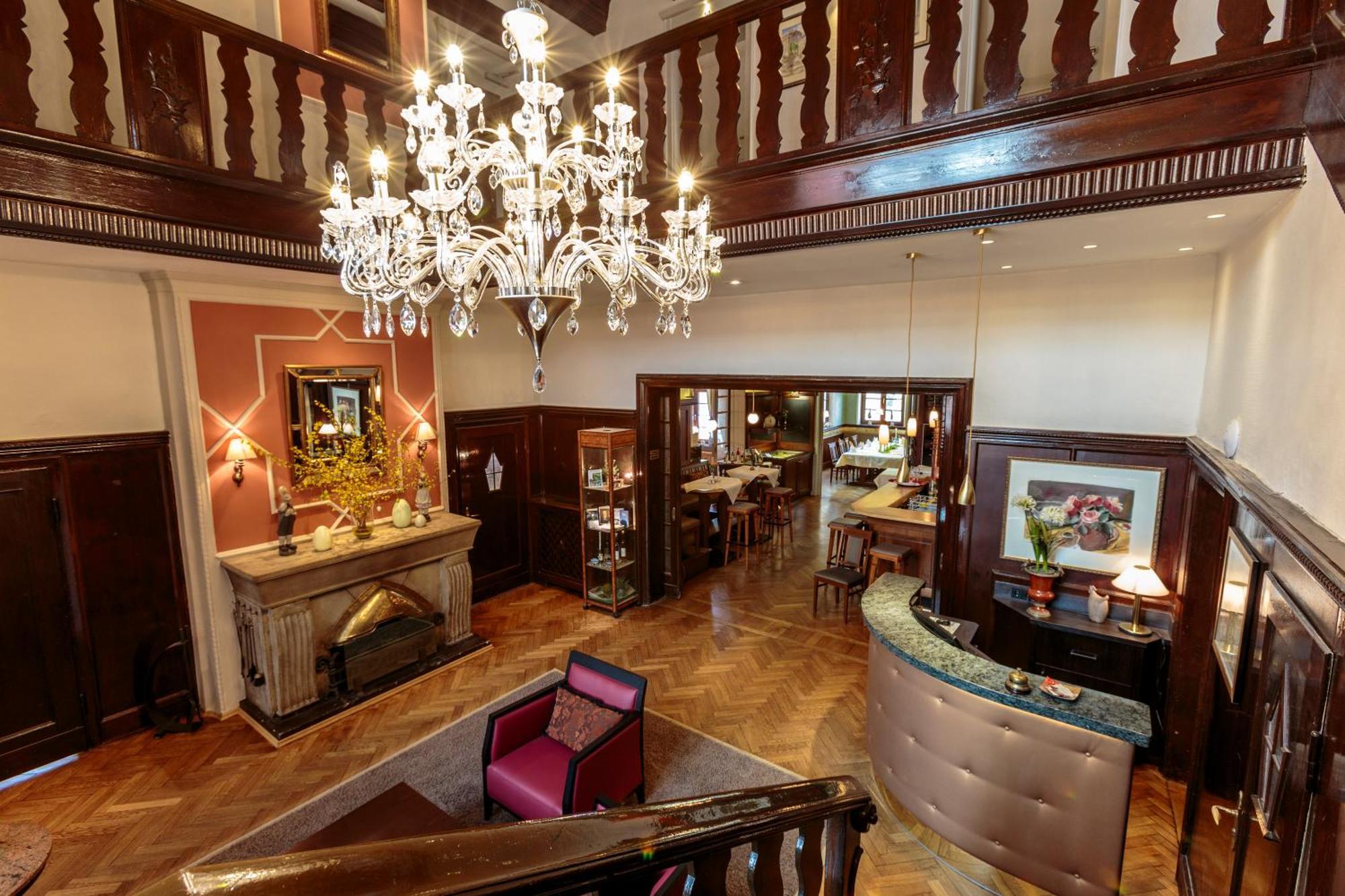 Parkhotel Gueldene Berge Weißenfels 객실 사진