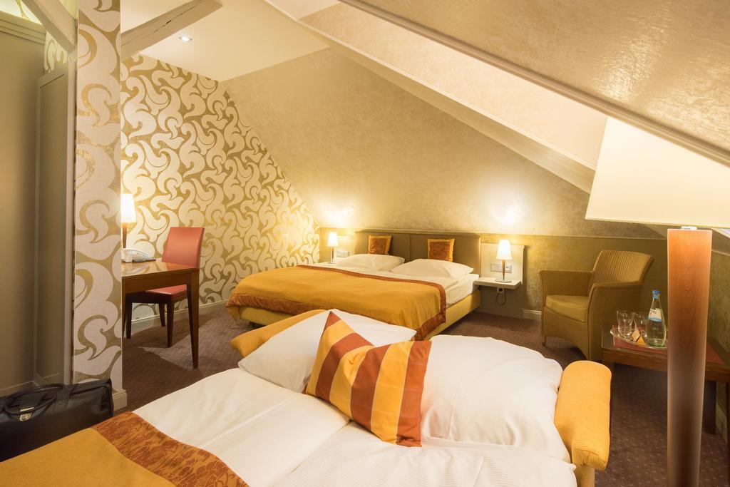 Parkhotel Gueldene Berge Weißenfels 외부 사진